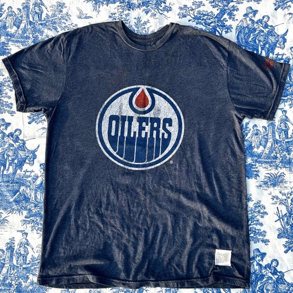 Edmonton Oilers Retro Brand Graphic T Shirt - Picture 3 of 6